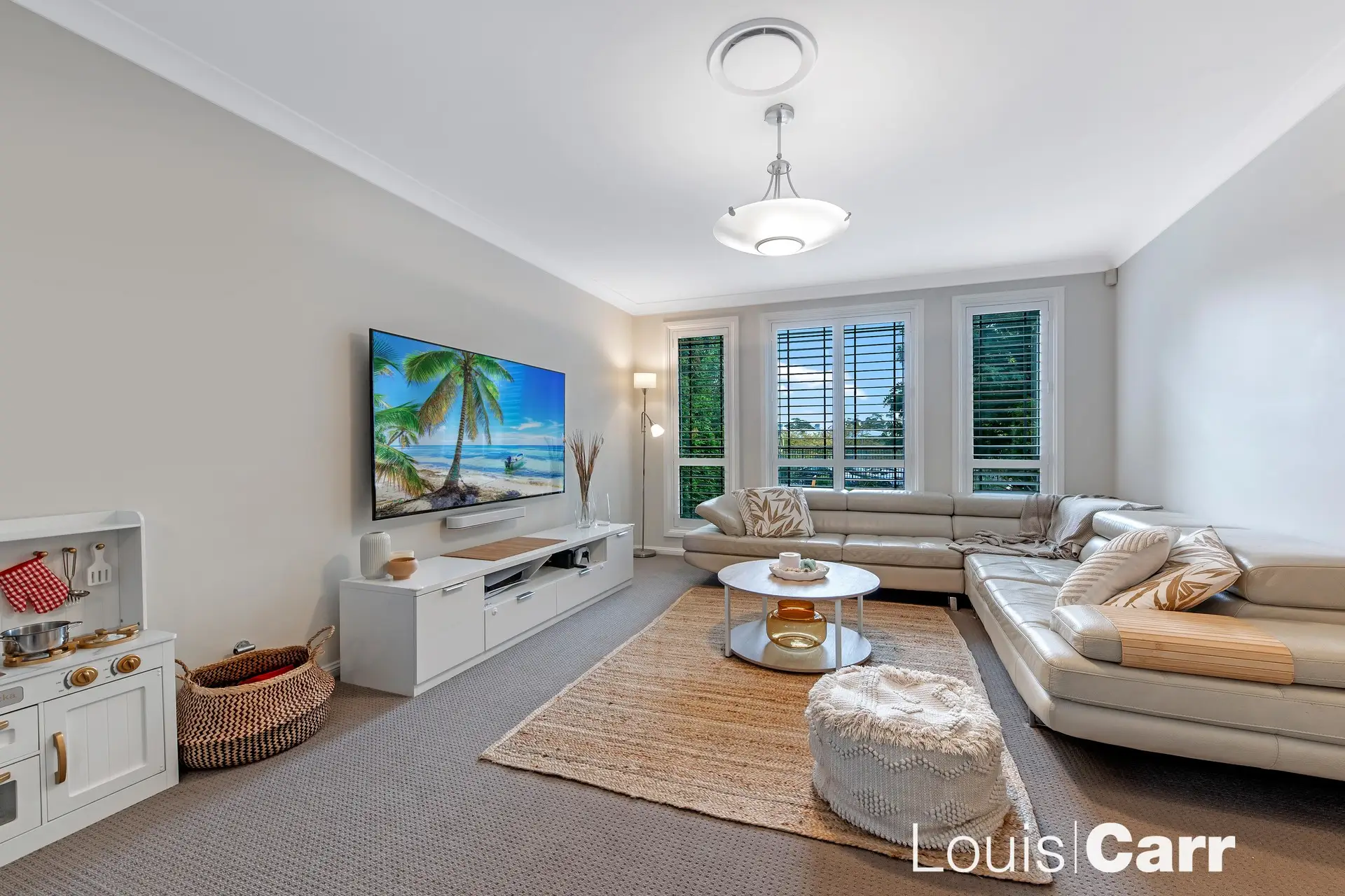 23 Queensbury Avenue, Kellyville NSW, Kellyville - Thumbnail 2