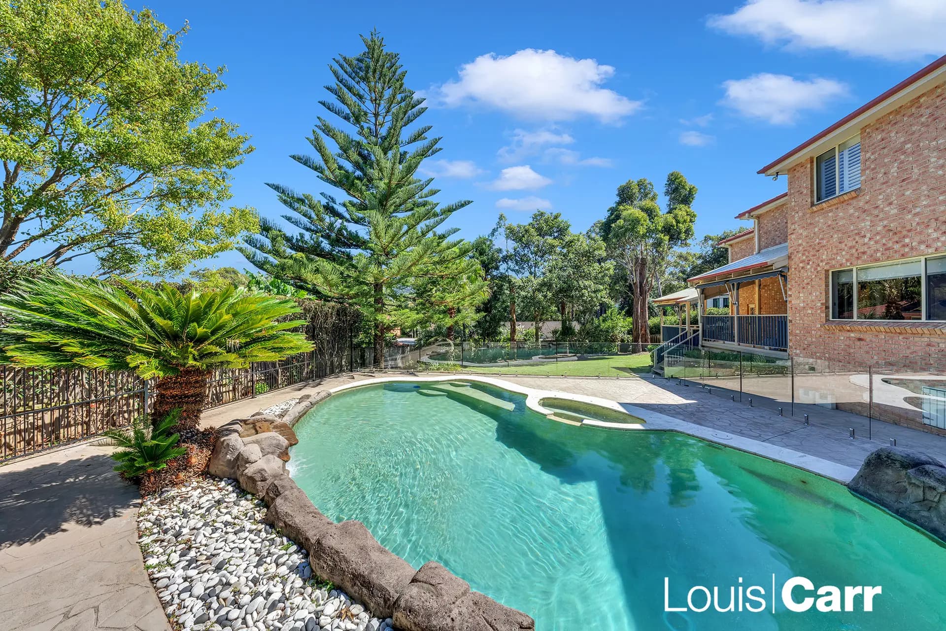 10 Crinan Court, Castle Hill NSW, Castle Hill - Thumbnail 2