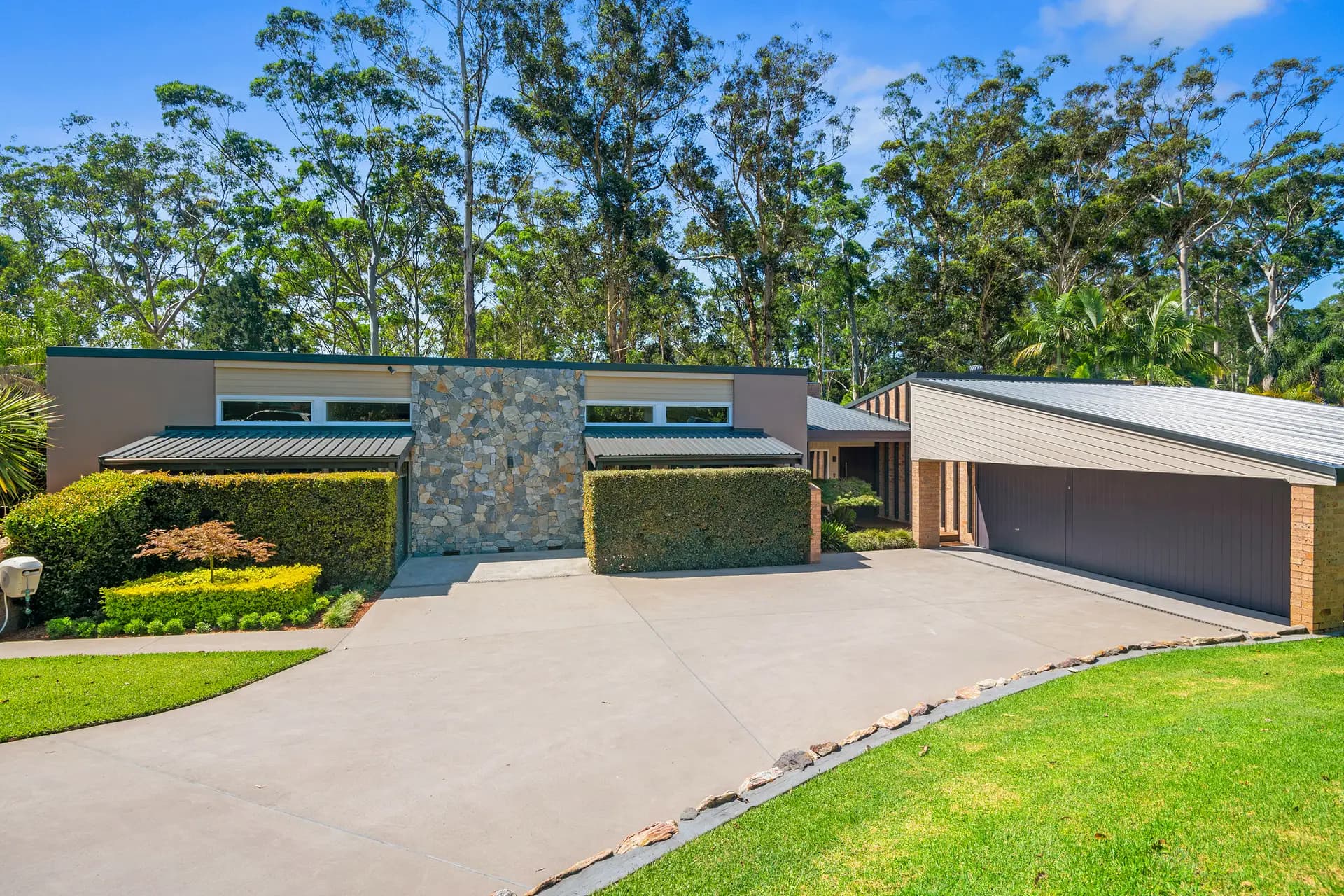46 Ulundri Drive, Castle Hill NSW, Castle Hill - Image 1
