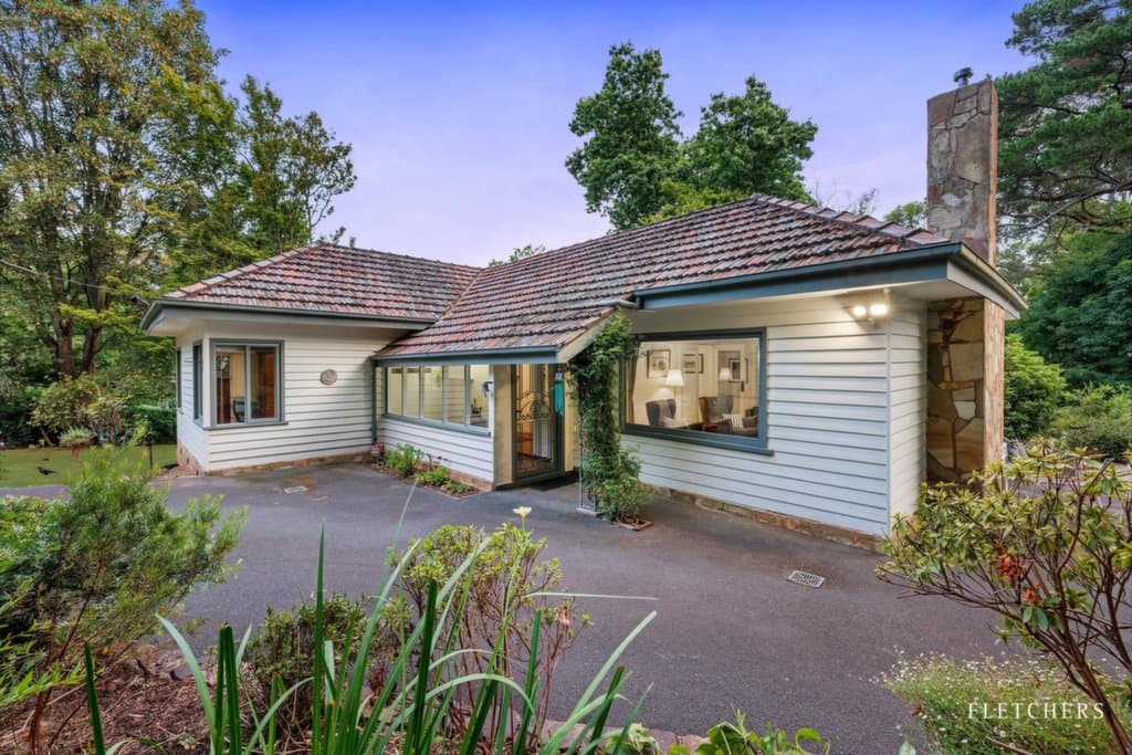 1231-1233 Mount Dandenong Tourist Road, Kalorama - Thumbnail 2