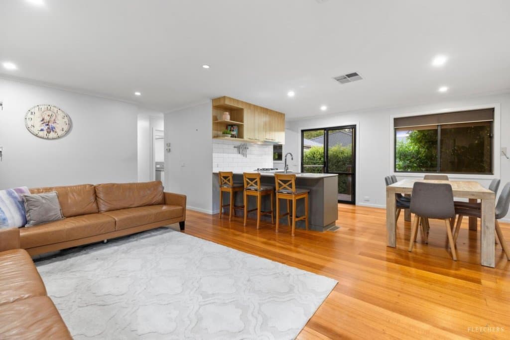 123 Esther Crescent, Mooroolbark - Thumbnail 2