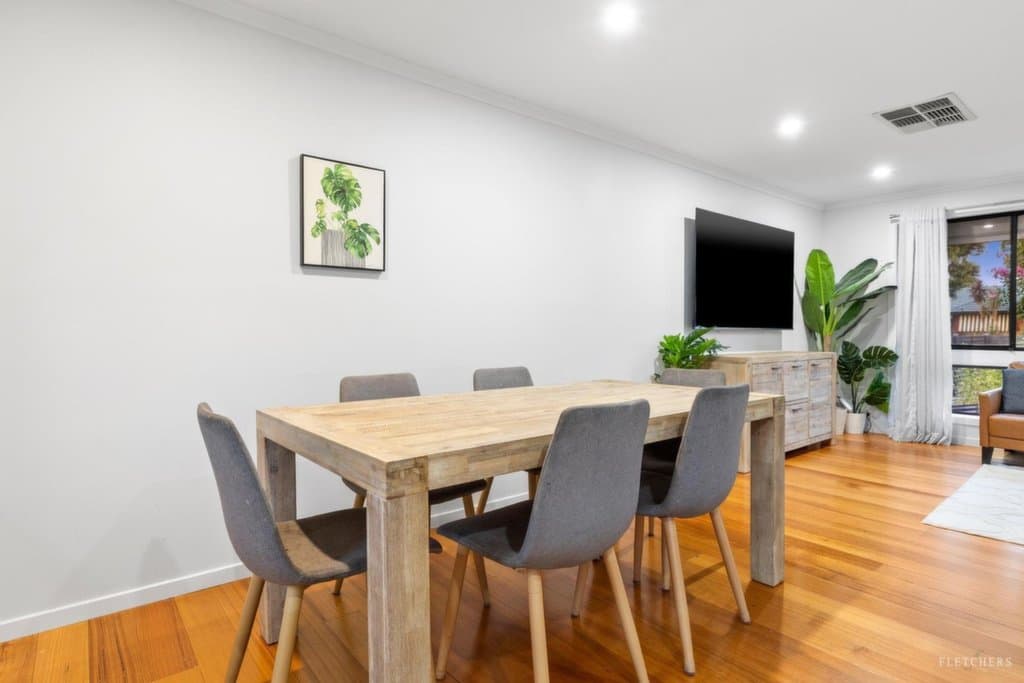 123 Esther Crescent, Mooroolbark - Thumbnail 3