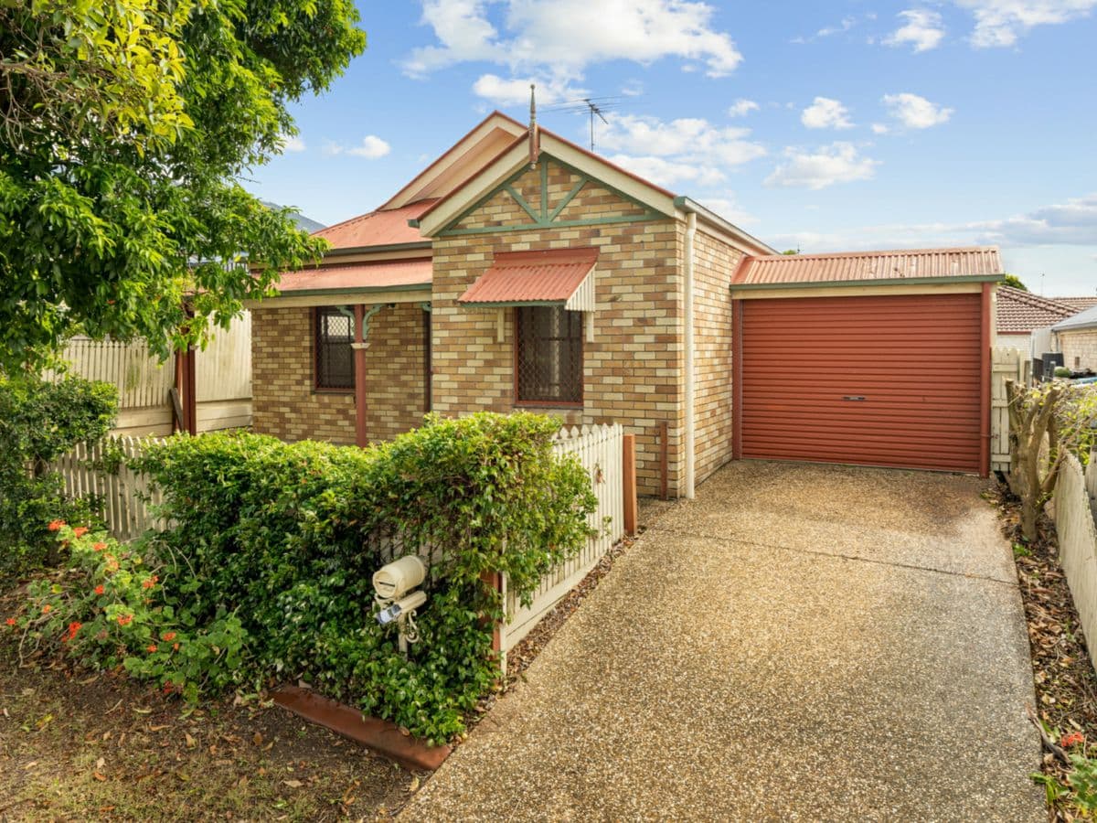 17 Orchard Crescent, SPRINGFIELD LAKES, Springfield Lakes - Image 1