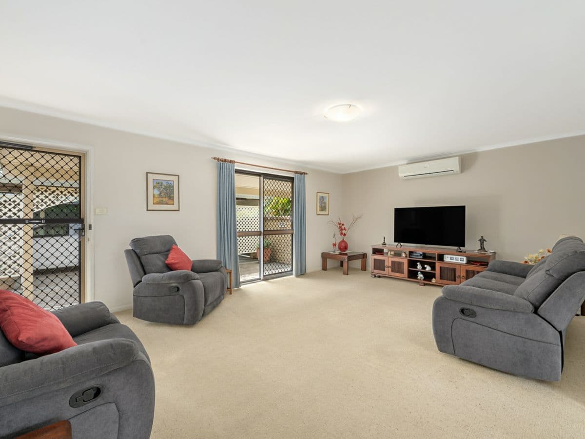 57 Catherine Crescent, BALLINA, Ballina - Thumbnail 3