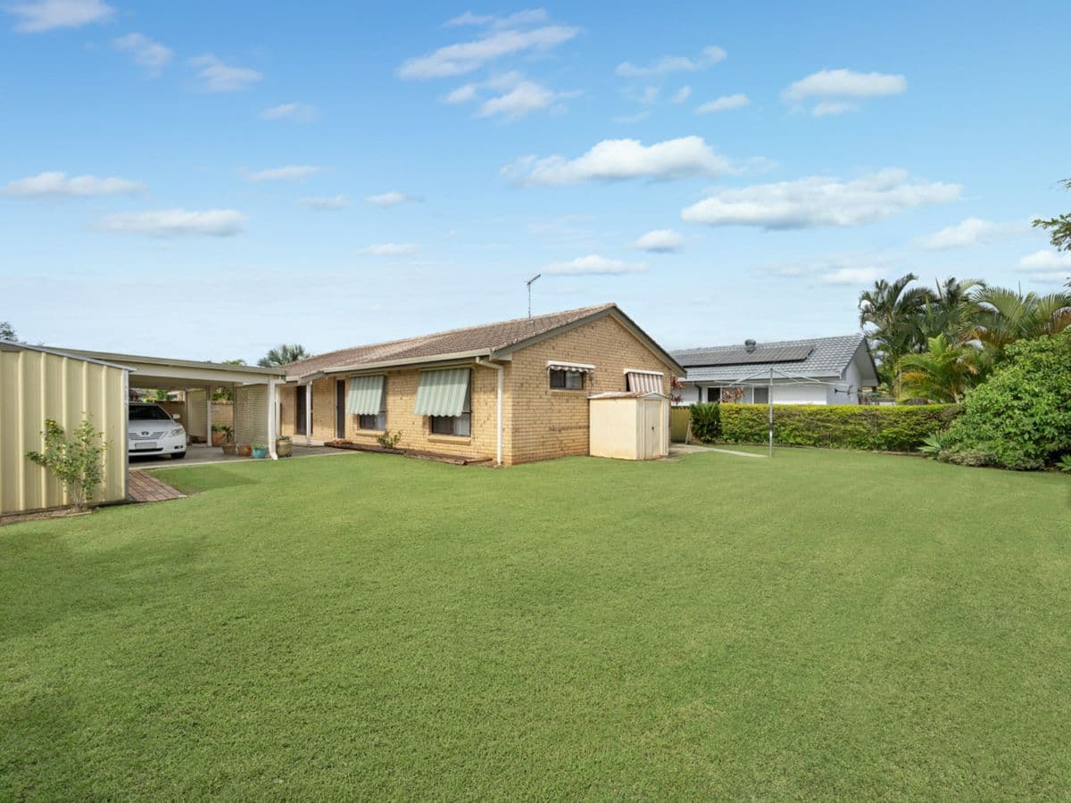 57 Catherine Crescent, BALLINA, Ballina - Thumbnail 5