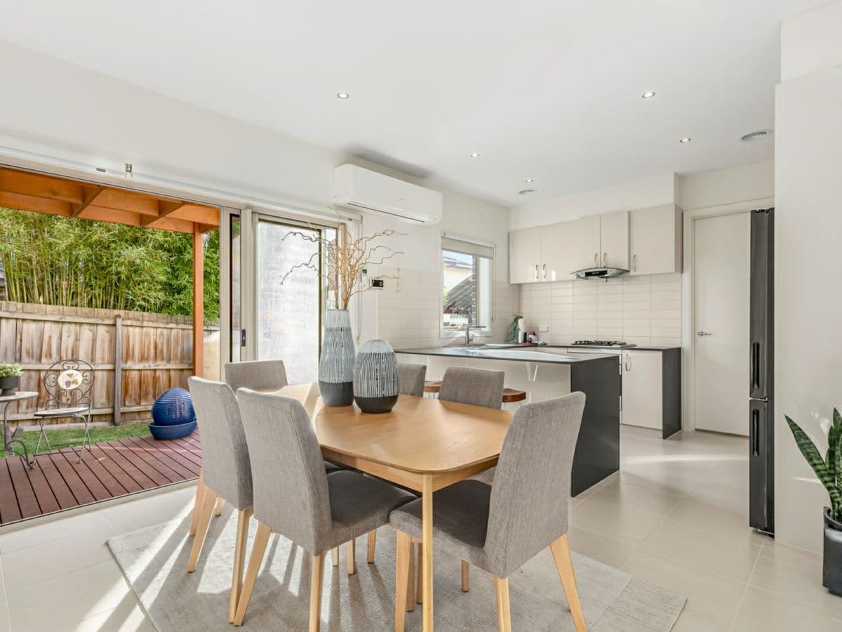 2/13 Elizabeth Street, OAKLEIGH EAST, Oakleigh East - Thumbnail 5