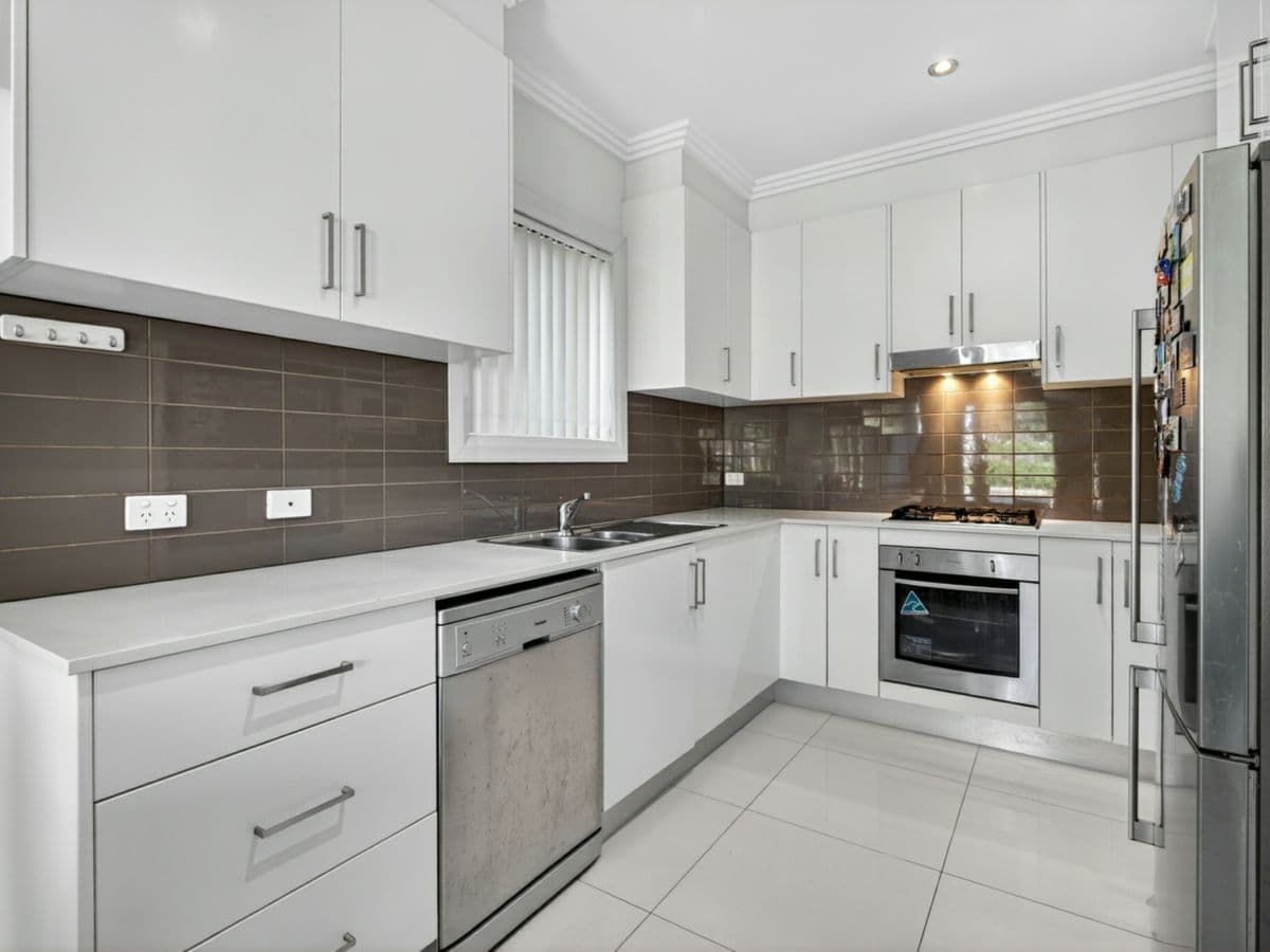 1/7-9 Magowar Road, PENDLE HILL, Pendle Hill - Thumbnail 4