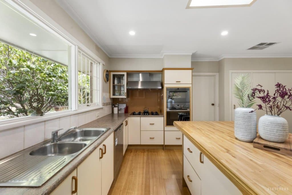 15 Singleton Road, Balwyn North - Thumbnail 6