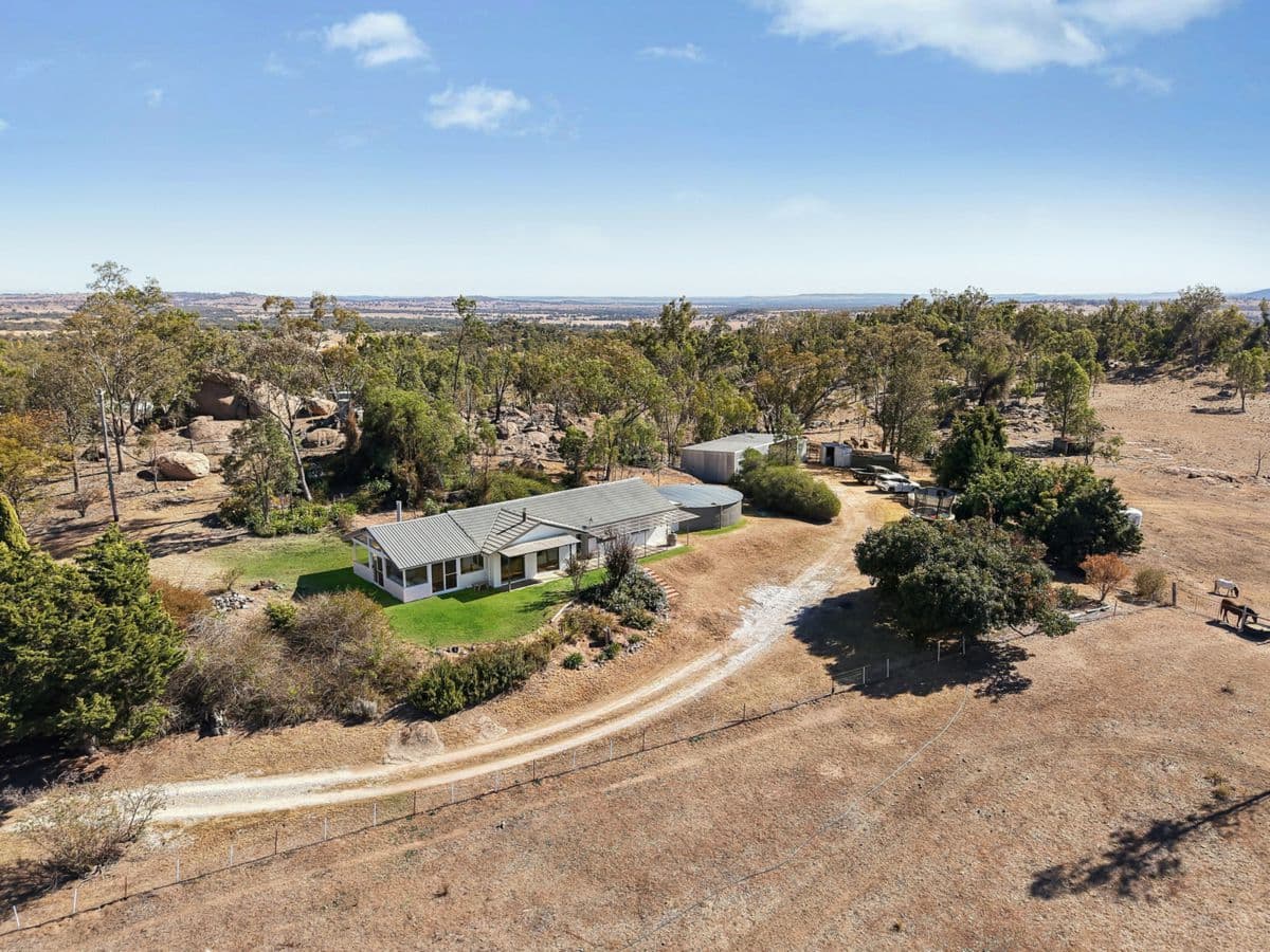 24 Hadabob Road, MUDGEE, Mudgee - Image 1