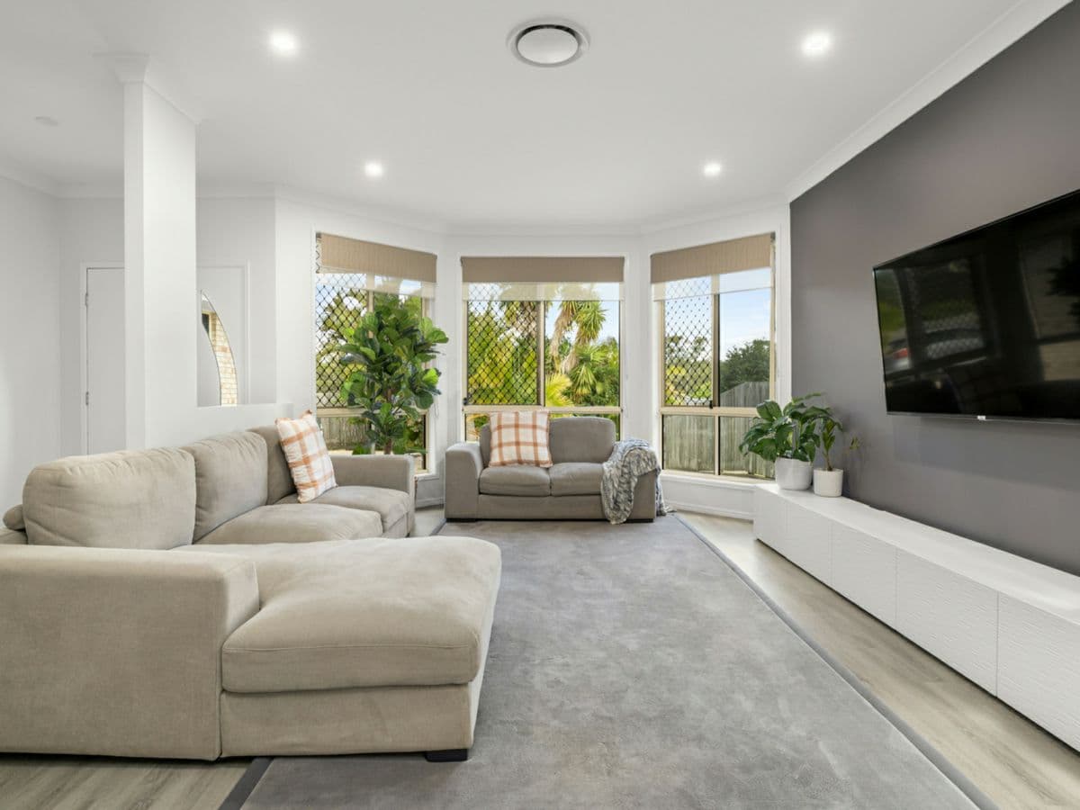 15 Caper Close, SPRINGFIELD LAKES, Springfield Lakes - Thumbnail 4