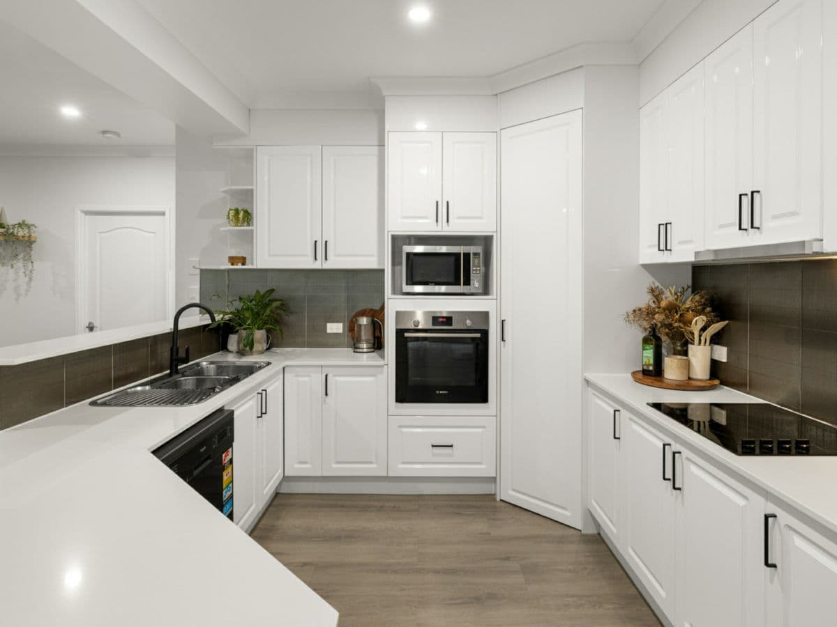 15 Caper Close, SPRINGFIELD LAKES, Springfield Lakes - Thumbnail 5