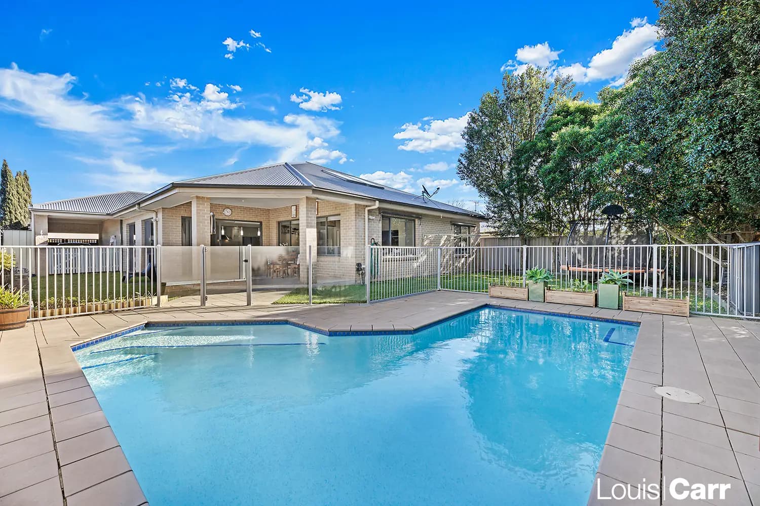 19 Natalie Court, Glenhaven NSW, Glenhaven - Thumbnail 2
