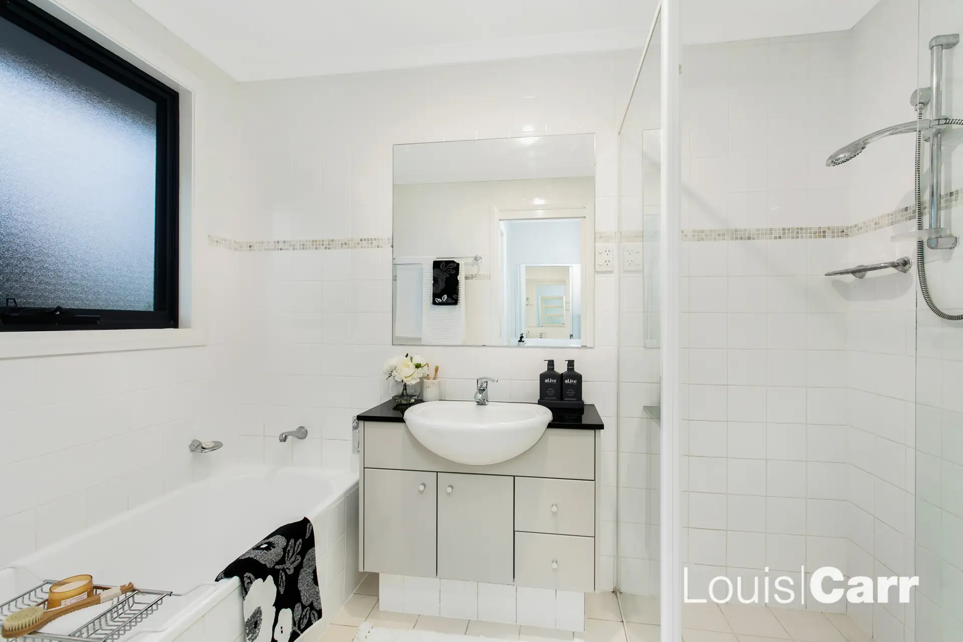 5 Peartree Circuit, West Pennant Hills NSW, West Pennant Hills - Thumbnail 6