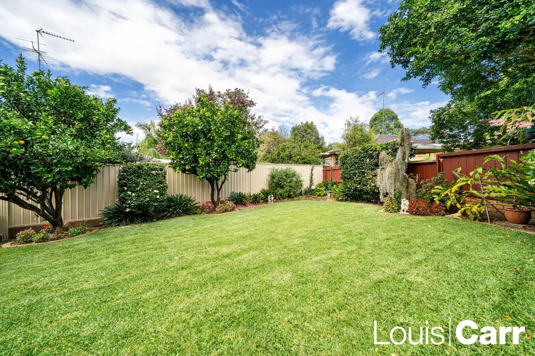 27 Templeton Crescent, Baulkham Hills NSW, Baulkham Hills - Thumbnail 2