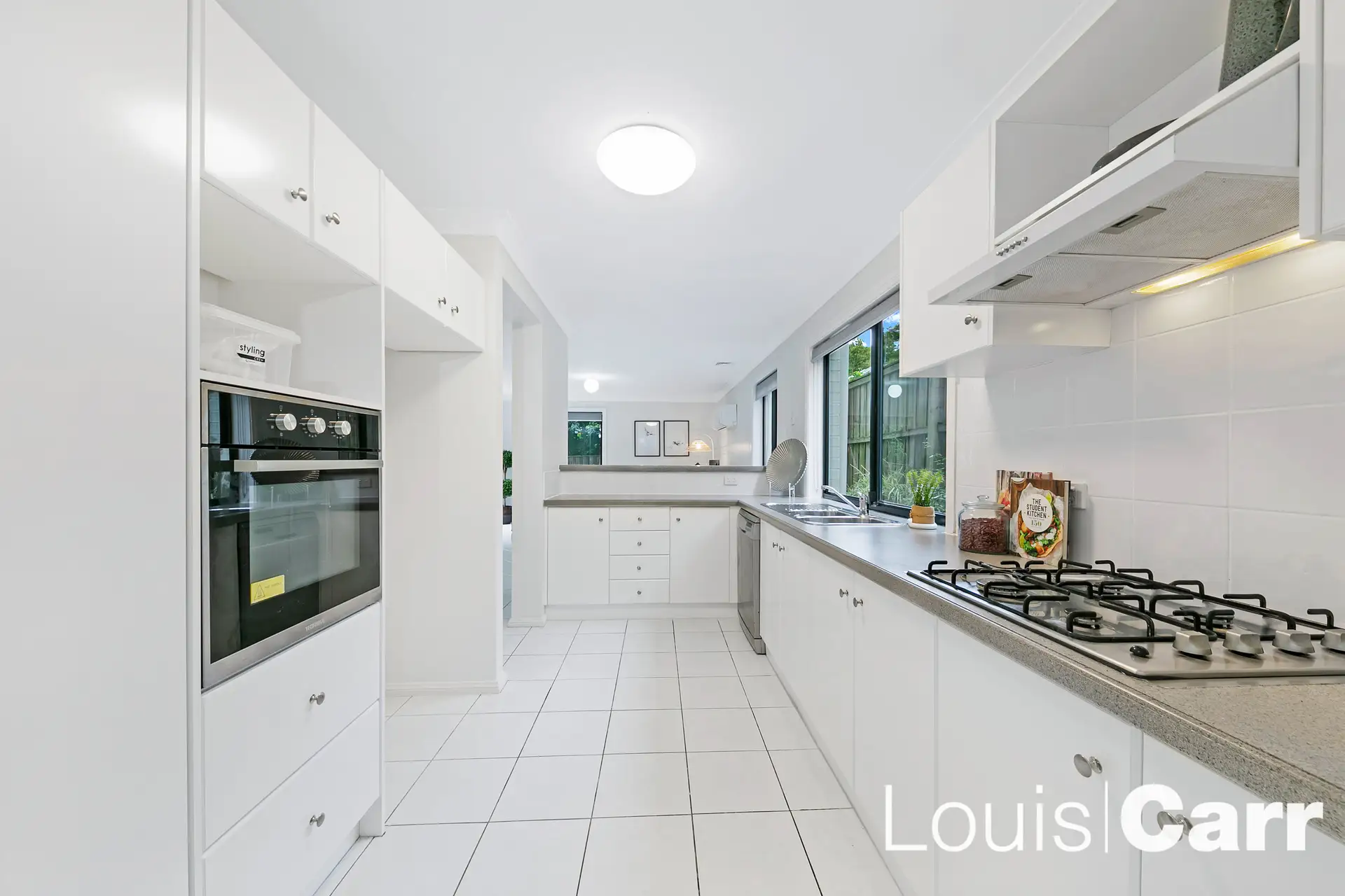 18 Fenwick Close, Kellyville NSW, Kellyville - Thumbnail 3