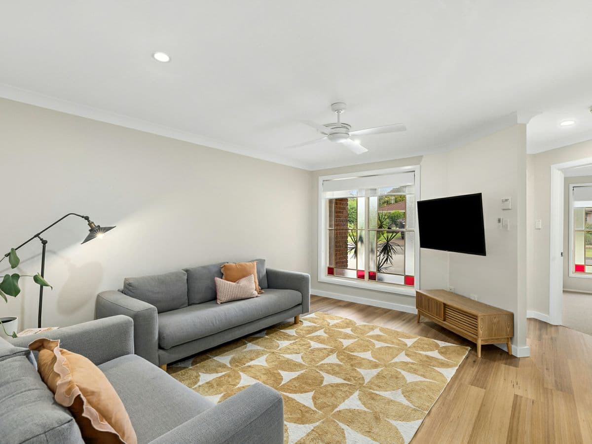 7 Donna Close, LISAROW, Lisarow - Thumbnail 4
