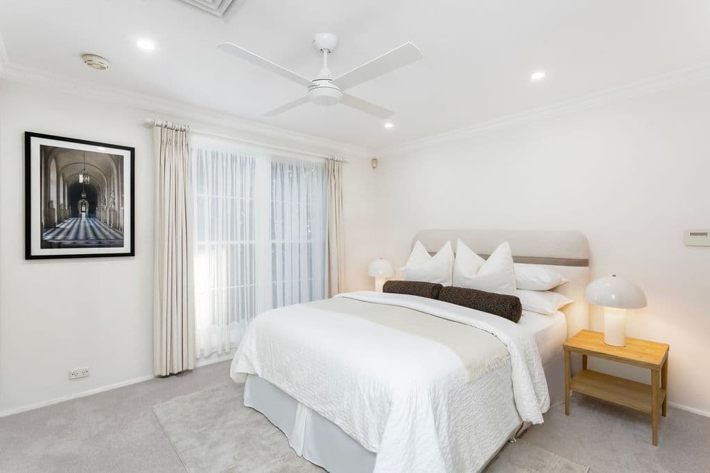 10 Jacobs Close, North Epping - Thumbnail 4
