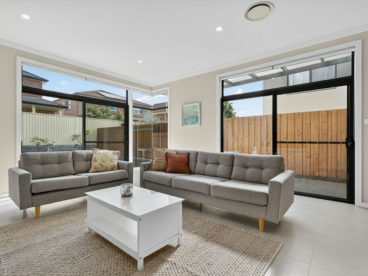42 Lavender Avenue, KELLYVILLE, Kellyville - Thumbnail 3