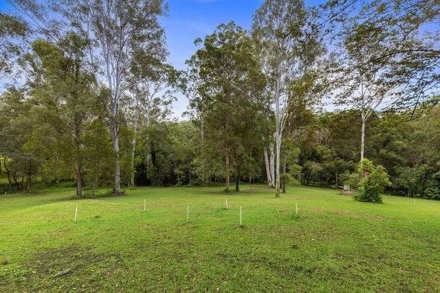 Lot 3, 107 Duke Rd - Image 1