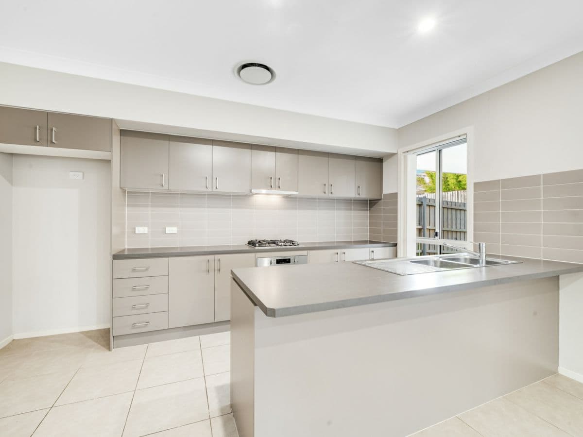 20 Carisbrook Street, North Kellyville, North Kellyville - Thumbnail 5