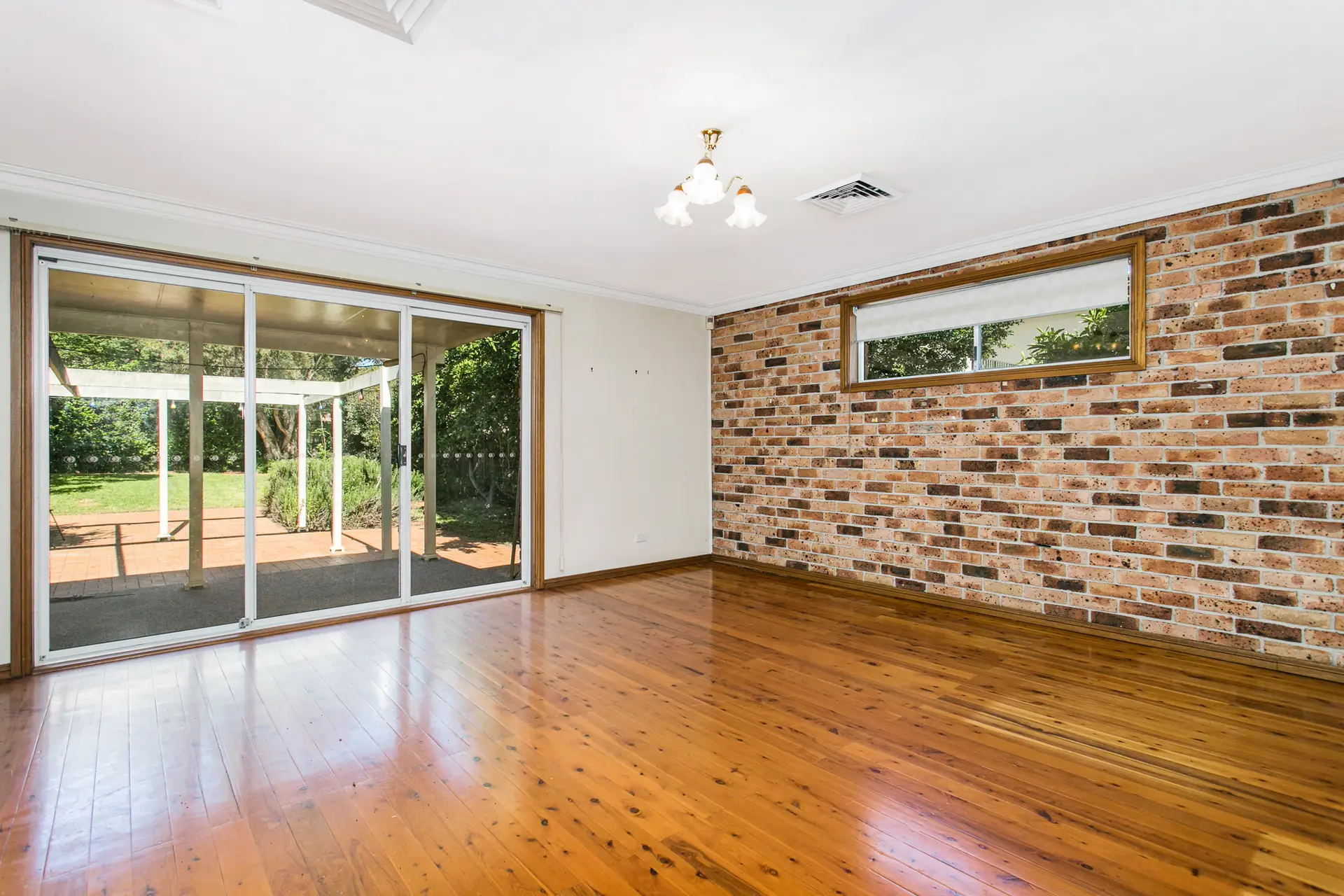 20 Mountain View Crescent, West Pennant Hills NSW, West Pennant Hills - Thumbnail 3