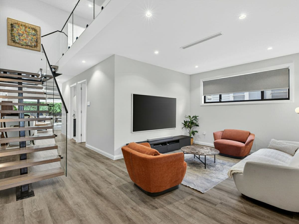 17 Killeen Street, WENTWORTHVILLE, Wentworthville - Thumbnail 2