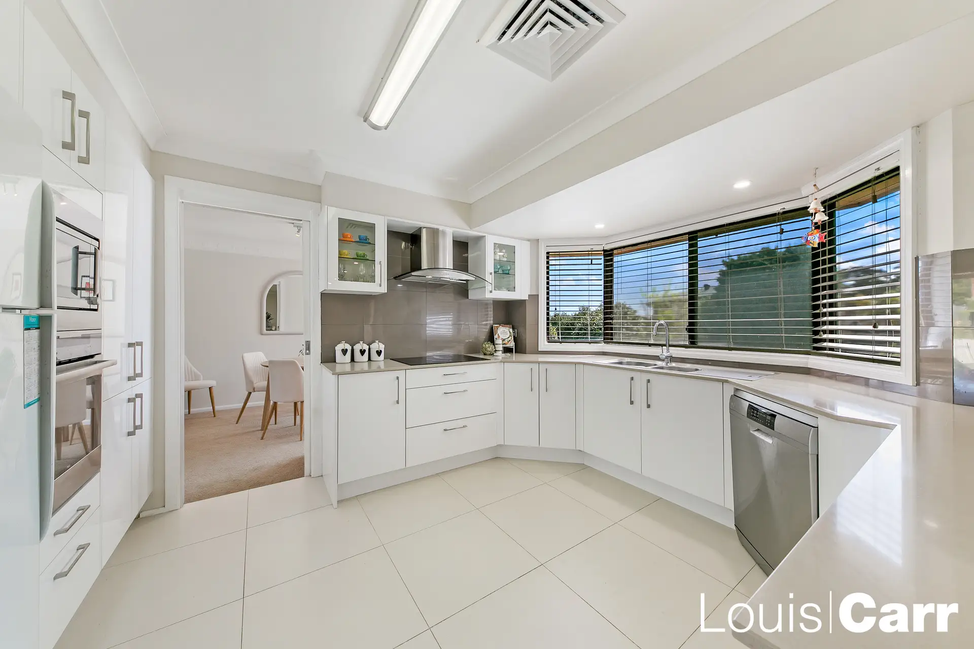82 Gooraway Drive, Castle Hill NSW, Castle Hill - Thumbnail 4