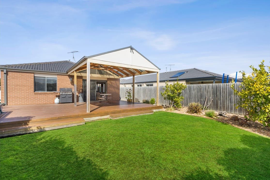 13 Carlina Court,MARSHALL, Marshall - Thumbnail 2