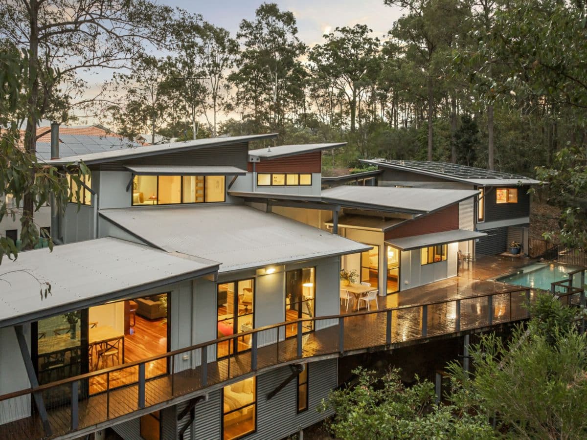 7 Fernbrook Close, BROOKWATER, Brookwater - Image 1