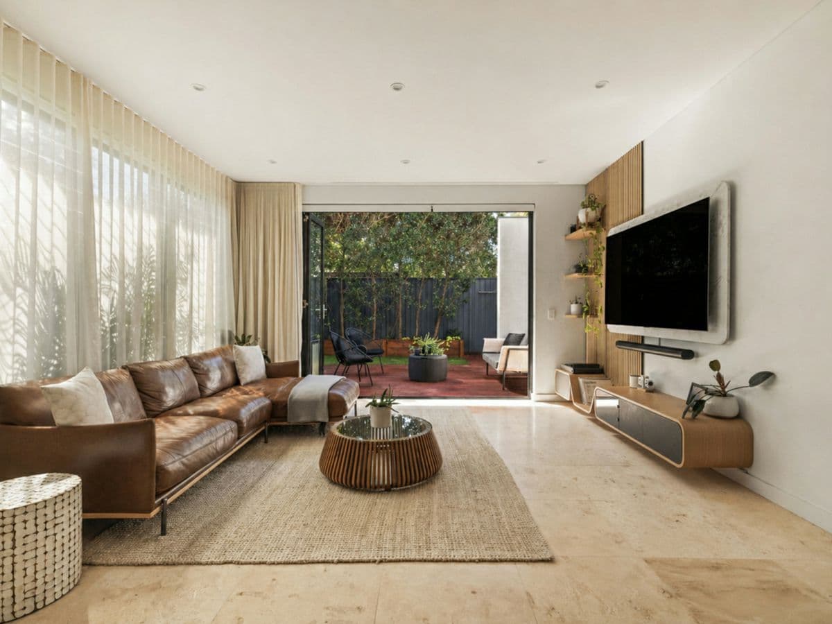 15 George Street, EASTLAKES, Eastlakes - Thumbnail 2