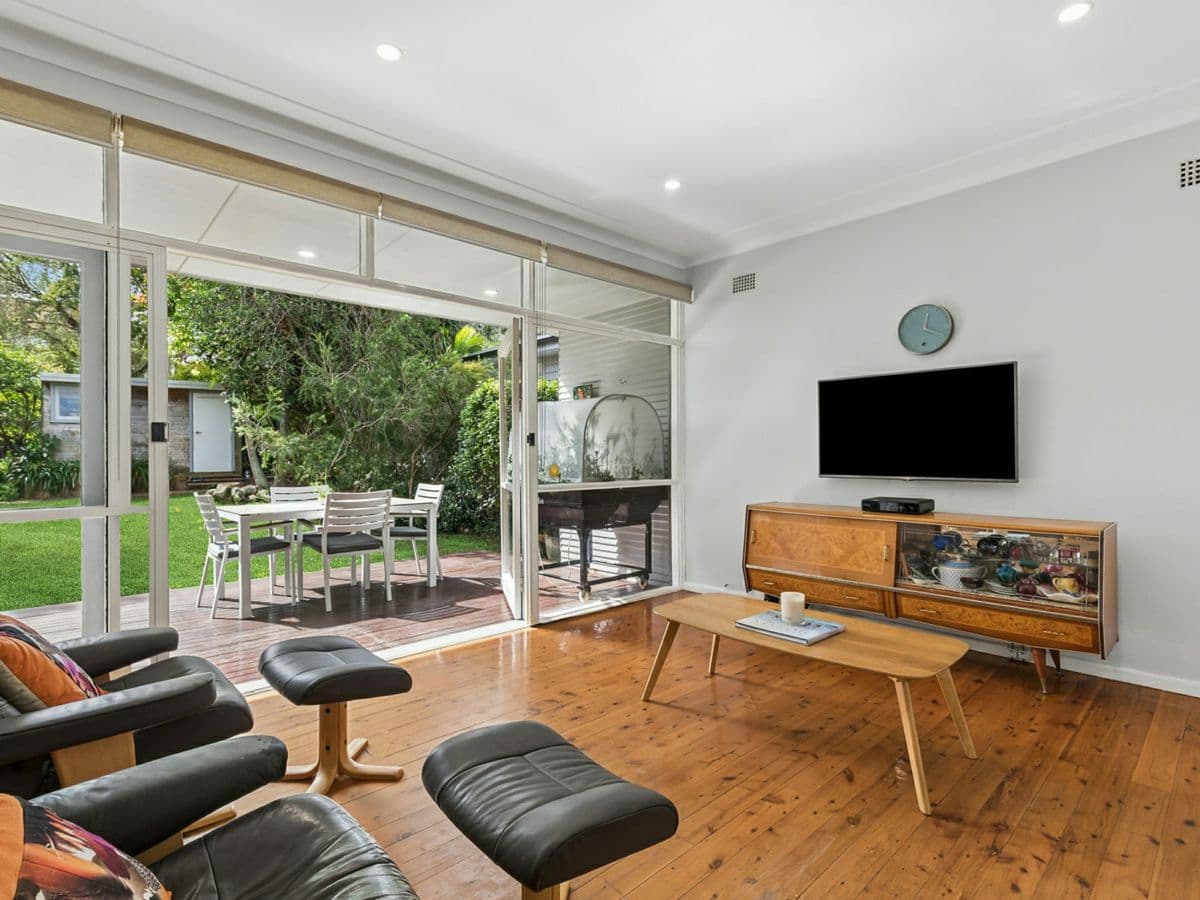 121 Parkes Road, COLLAROY PLATEAU, Collaroy Plateau - Thumbnail 2