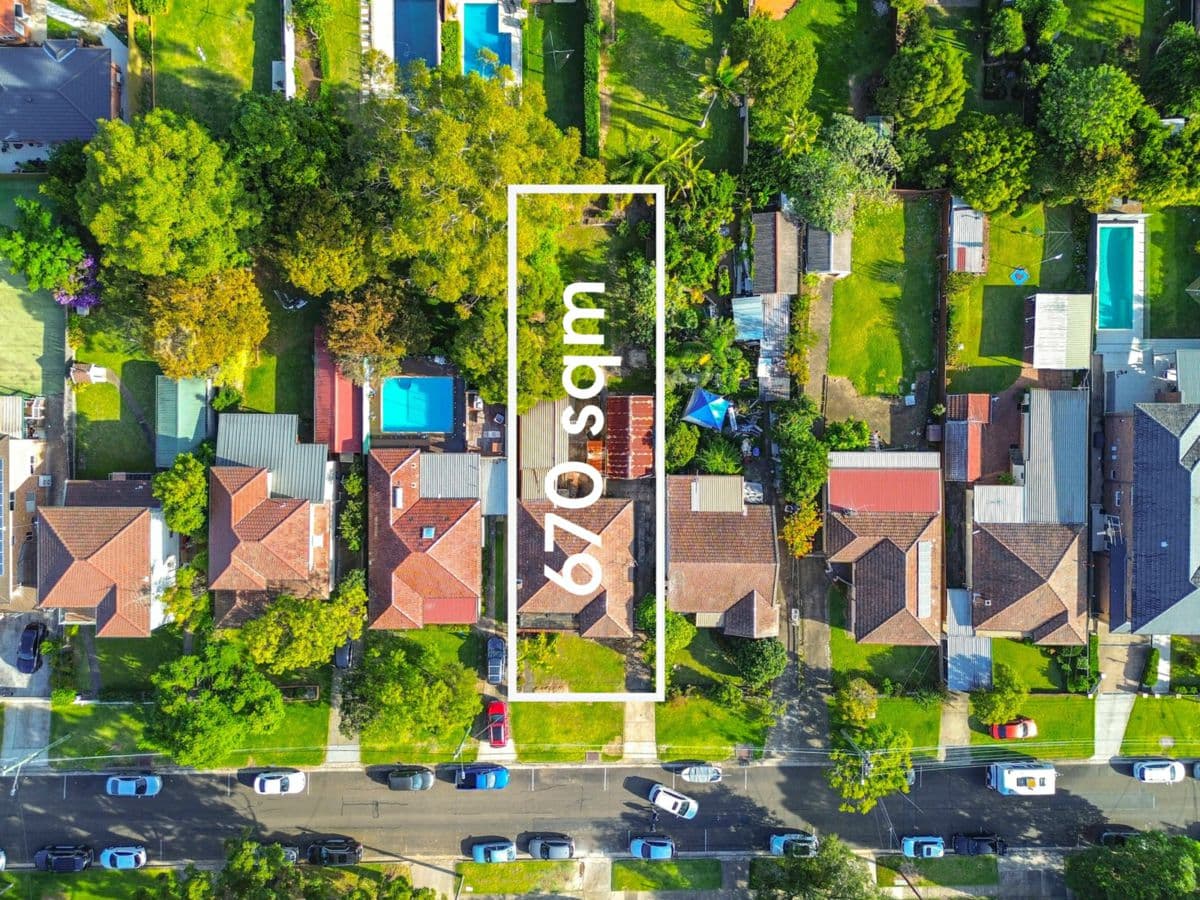 15 Brabyn Street, DENISTONE EAST, Denistone East - Thumbnail 3