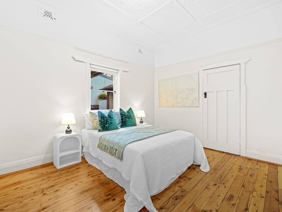 22 Weldon Street, BURWOOD, Burwood - Thumbnail 5