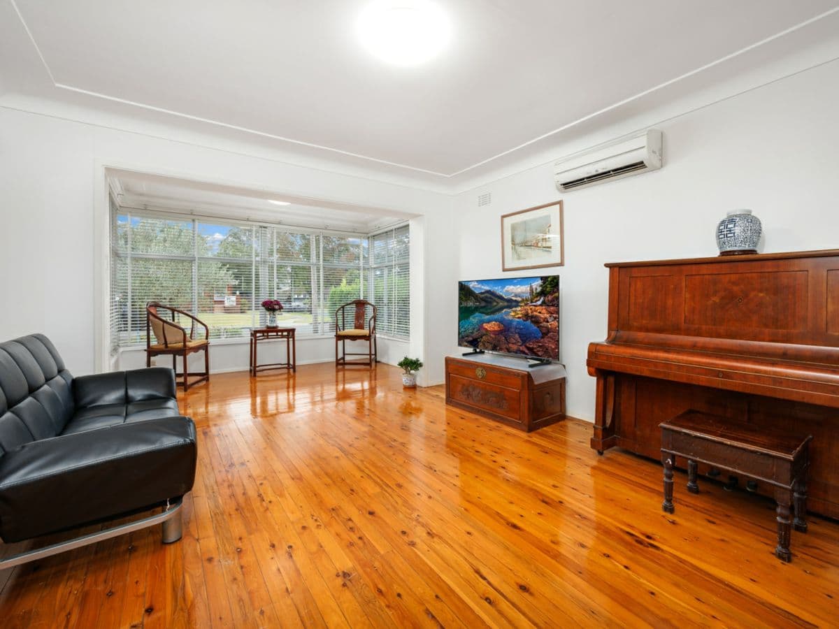 7 Carmen Street, MARSFIELD, Marsfield - Thumbnail 2
