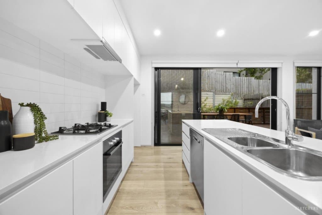 12/37 William Street, Ringwood - Thumbnail 4
