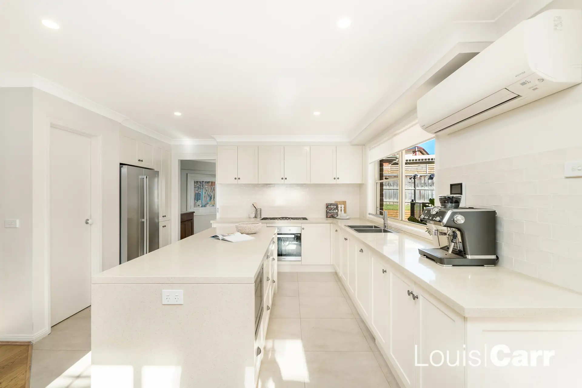 11 Murrell Place, Dural NSW, Dural - Thumbnail 4