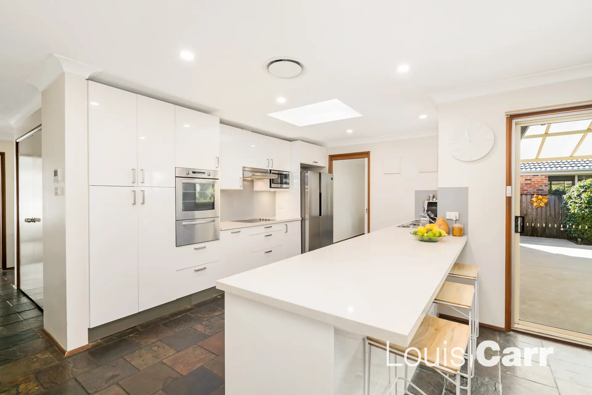 10 Ridgewood Place, Dural NSW, Dural - Thumbnail 2