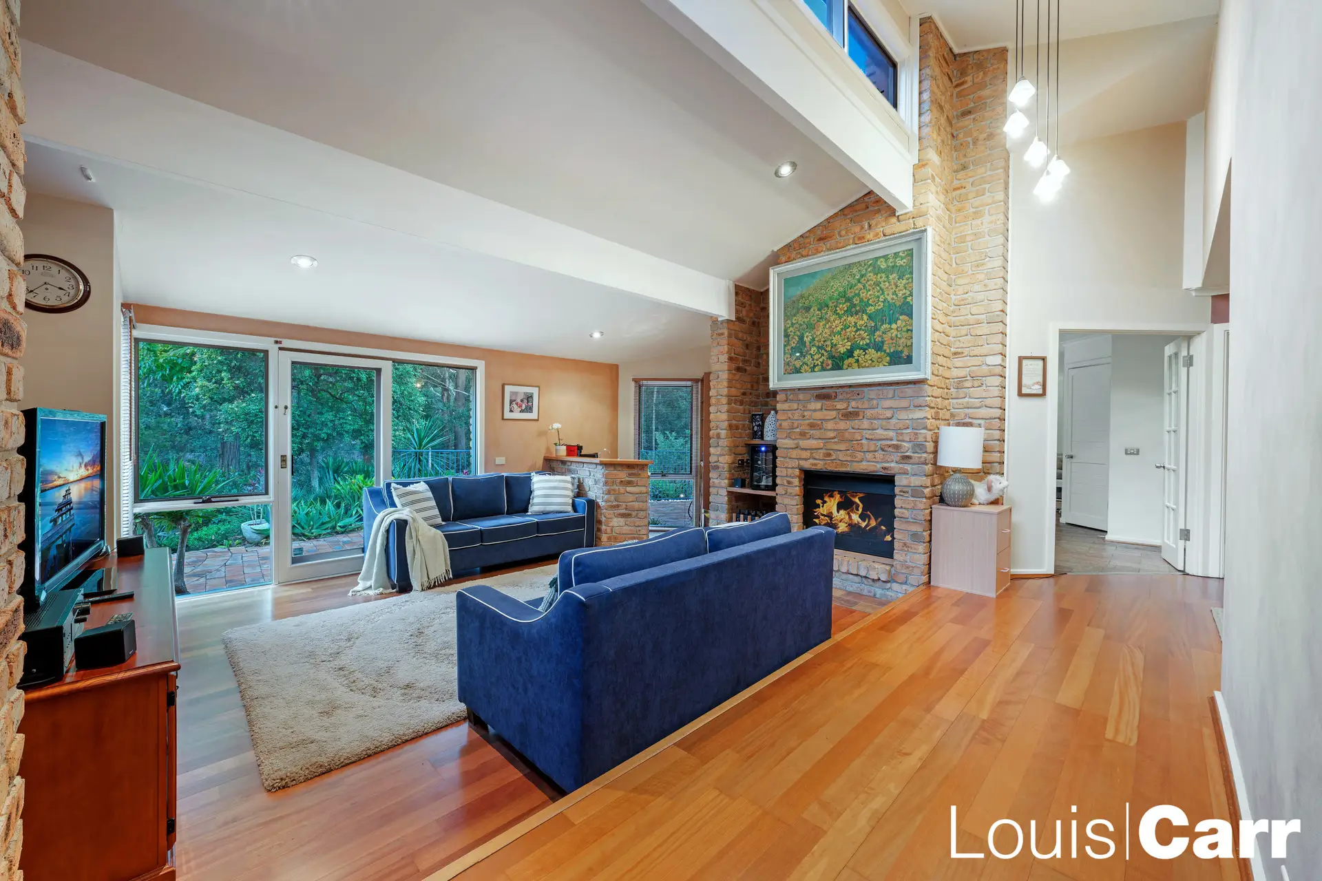 13 Parapet Place, Glenhaven NSW, Glenhaven - Thumbnail 2
