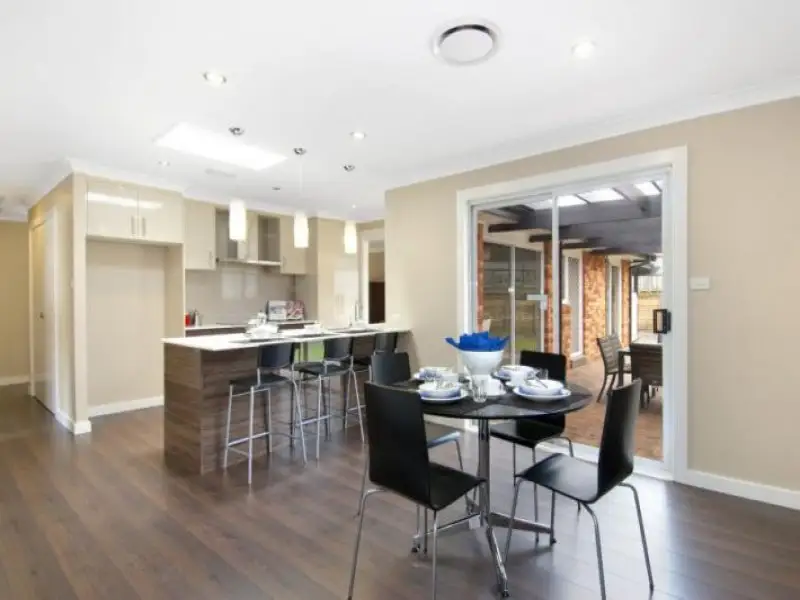 11 Maralinga Place, West Pennant Hills NSW, West Pennant Hills - Thumbnail 4
