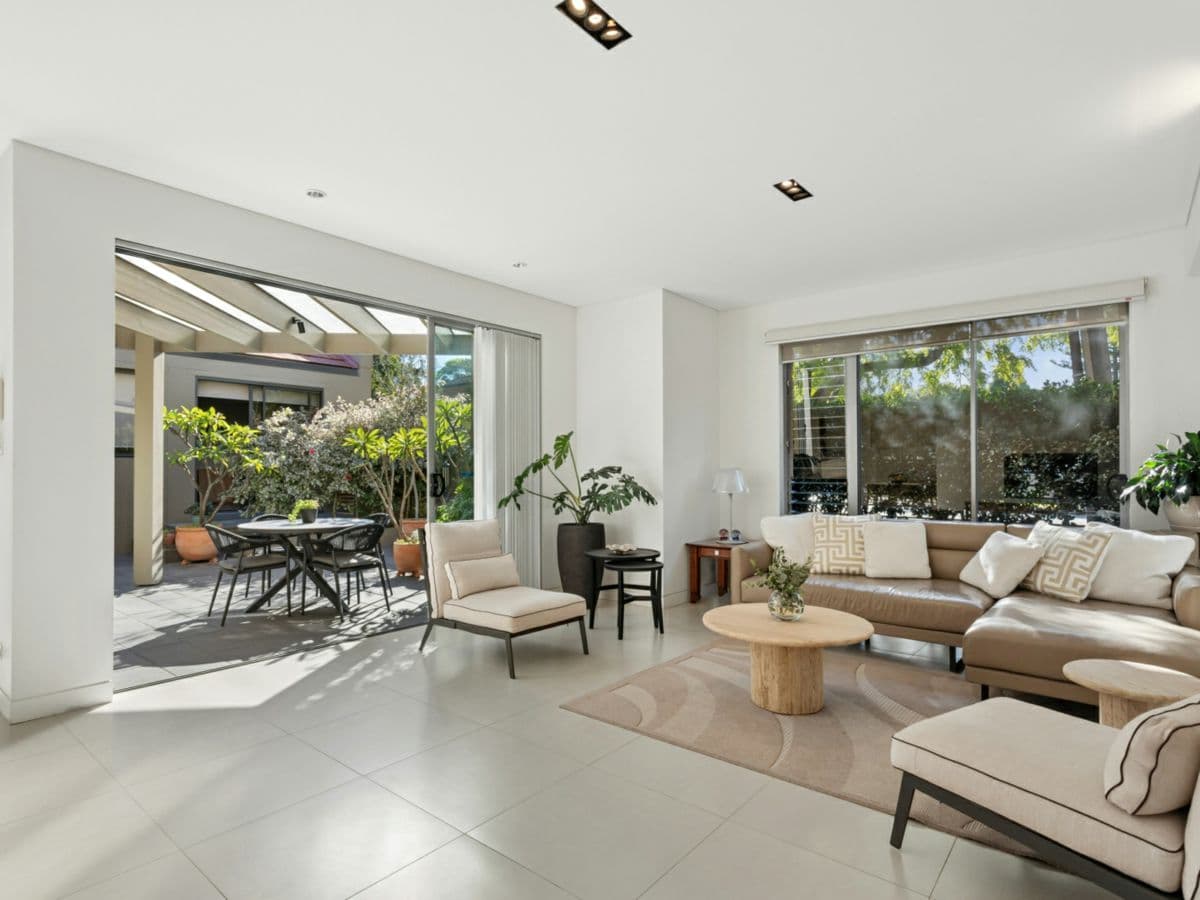 2 Little Cormiston Avenue, CONCORD, Concord - Thumbnail 6