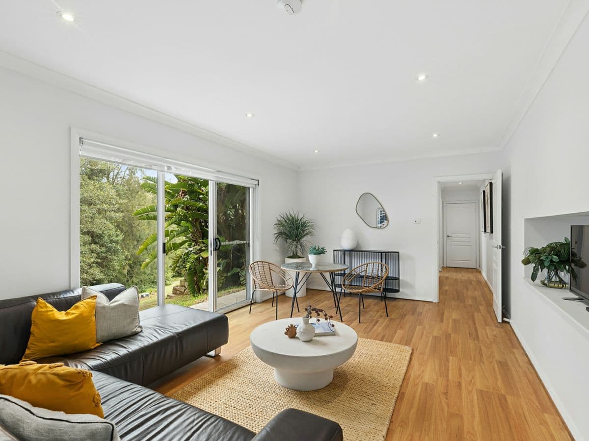 16 Brooks Hill Lane, WAMBERAL, Wamberal - Thumbnail 5