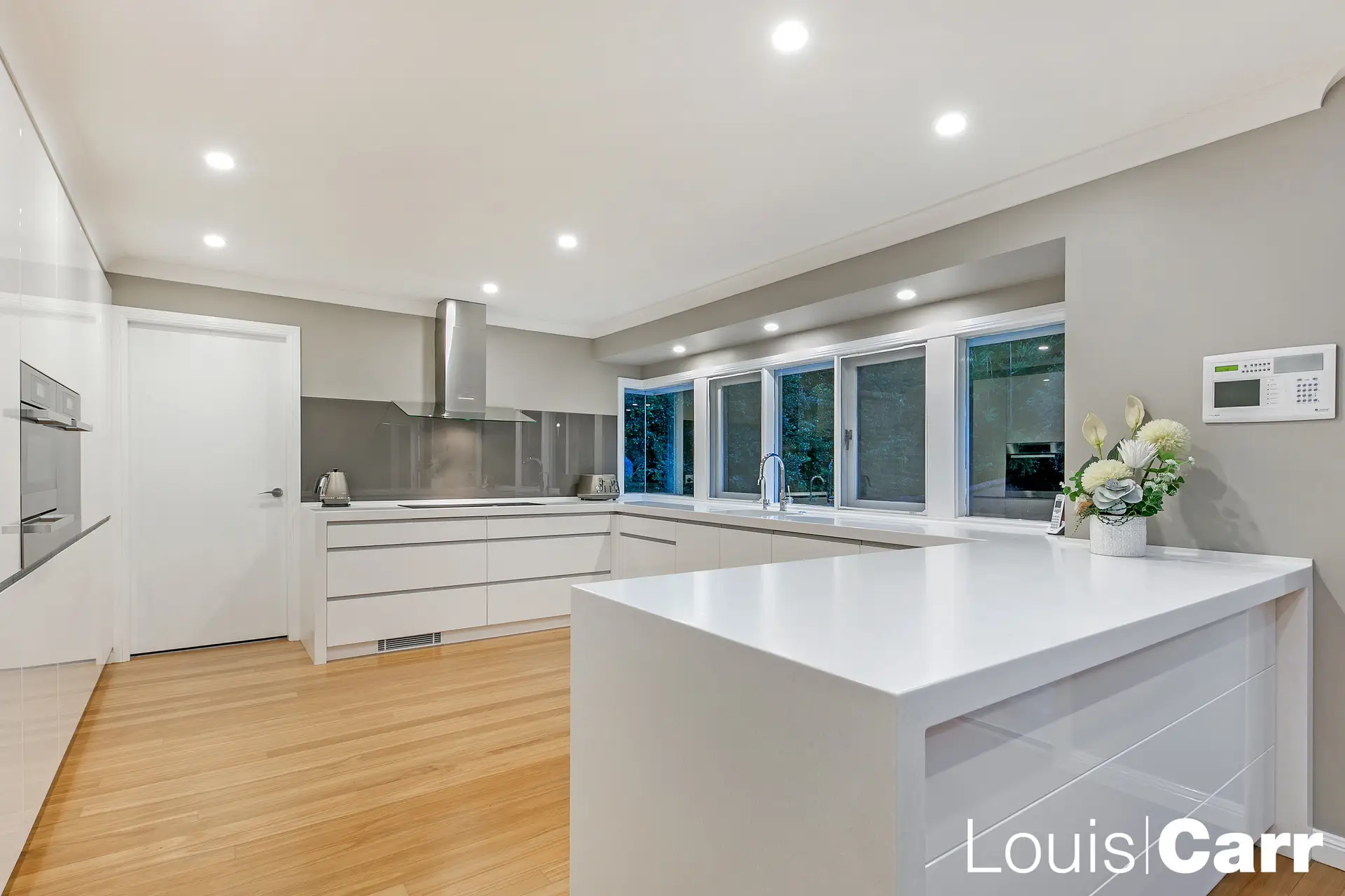 18 Sandhurst Crescent, Glenhaven NSW, Glenhaven - Thumbnail 3