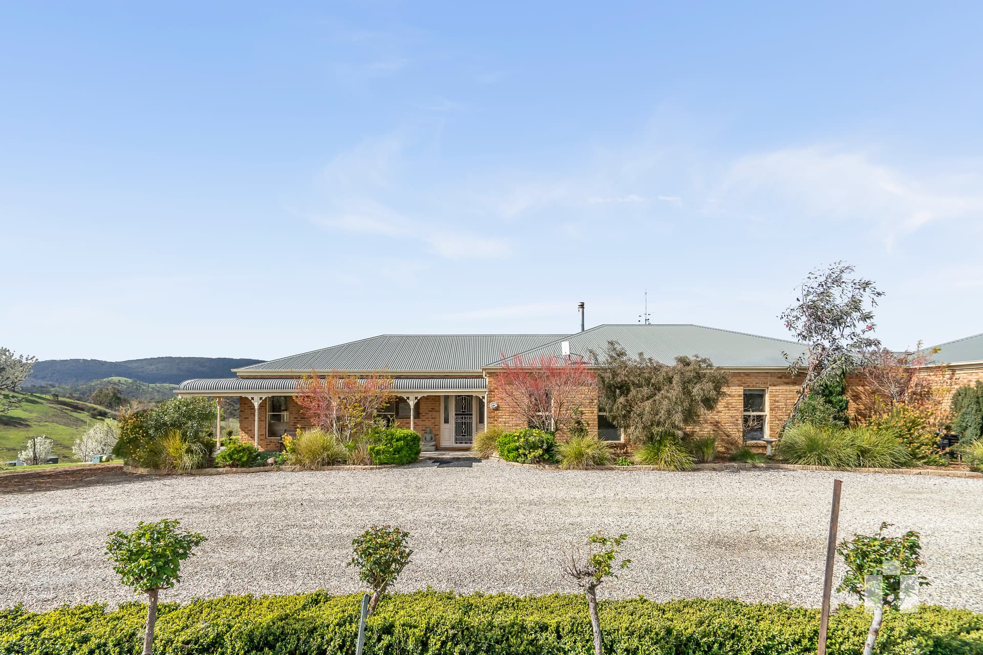 130 Lemarne Road, Broadford - Thumbnail 2