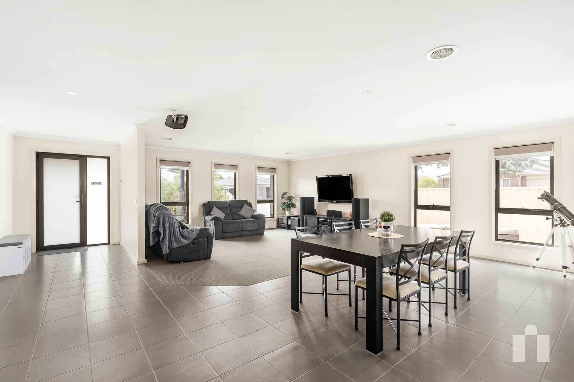 19 Nyah Court, Broadford - Thumbnail 2
