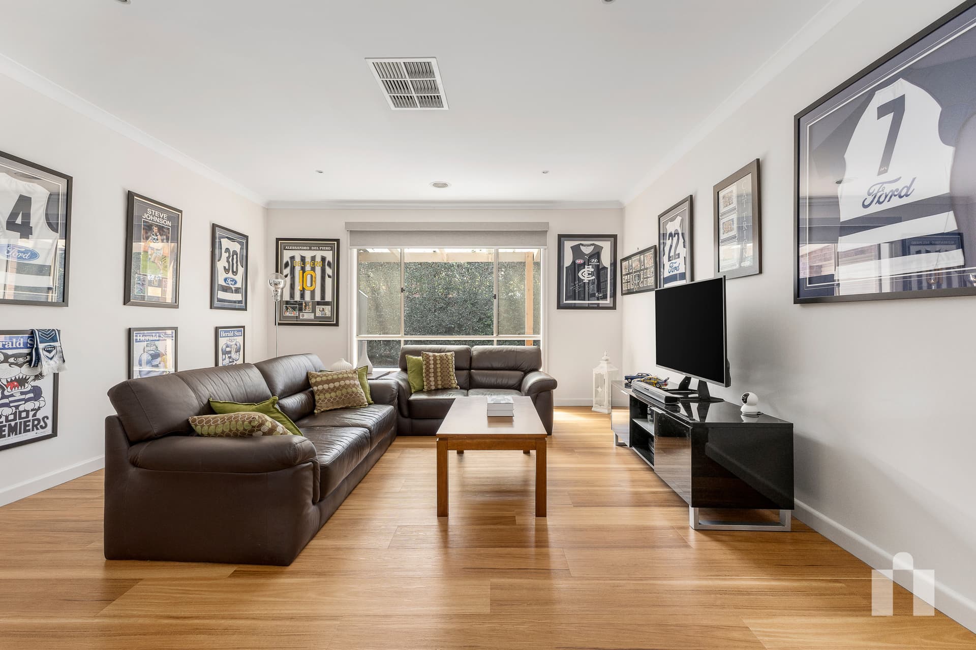 53 Cathedral Rise, Doreen - Thumbnail 3