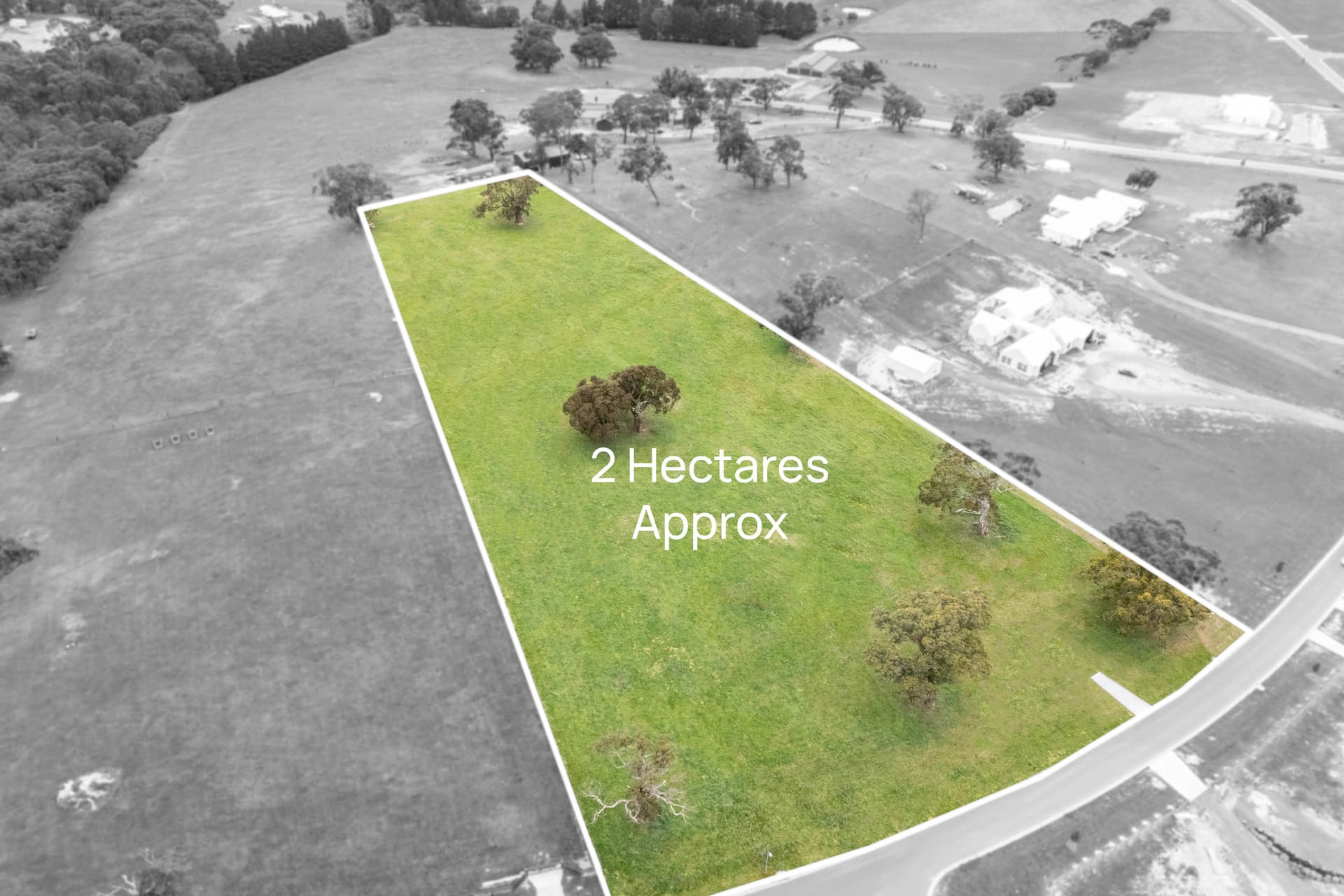 15 Sir Leo Curtis Drive, Wandong - Image 1
