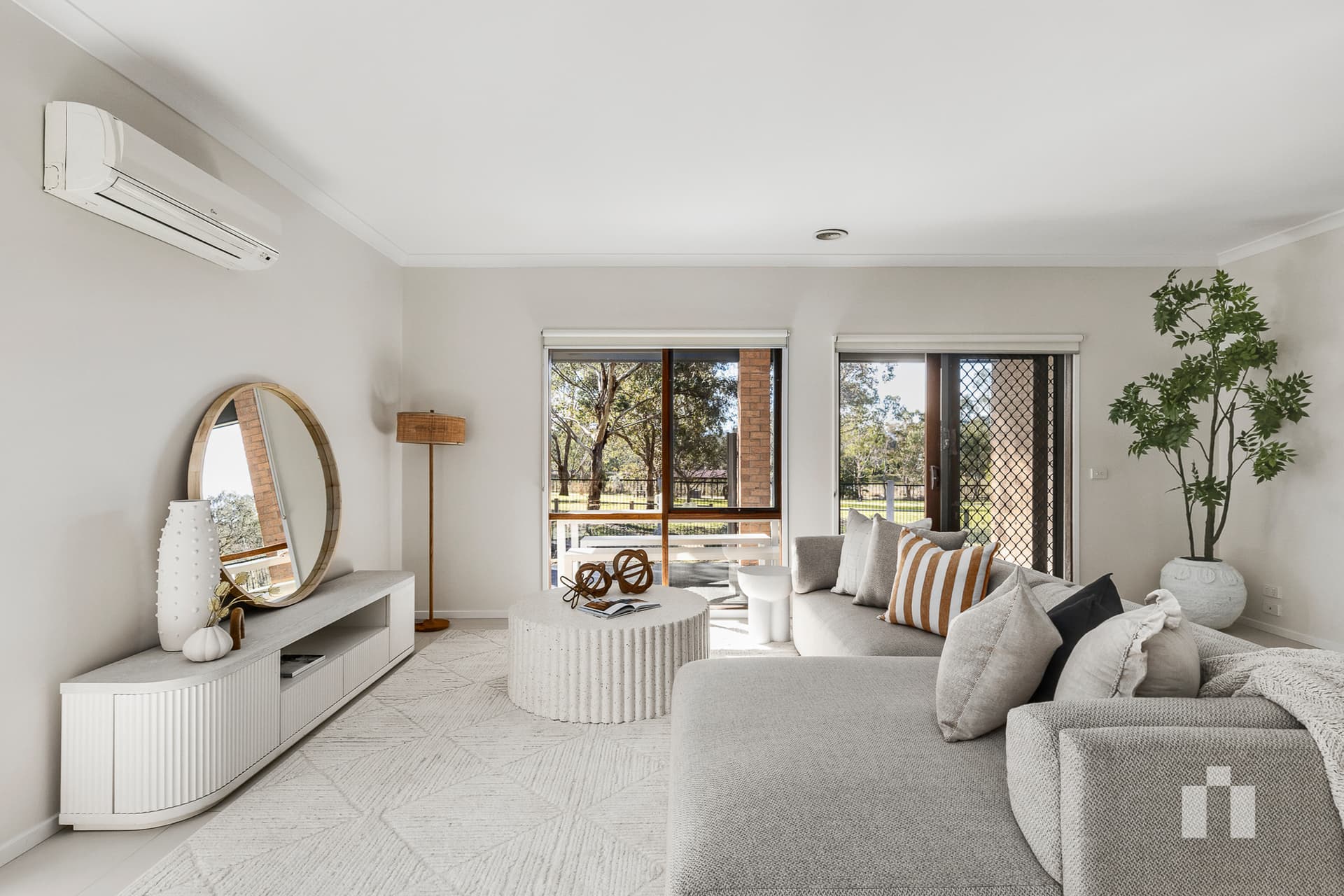 18 Lake Front Mews, Doreen - Thumbnail 6