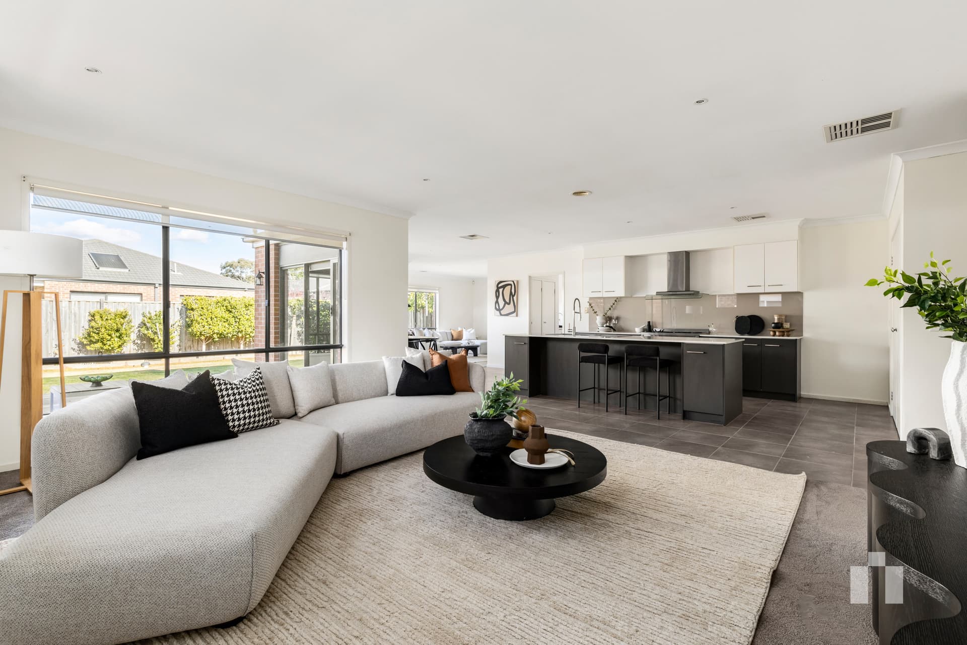 11 Macadamia Street, Doreen - Thumbnail 7