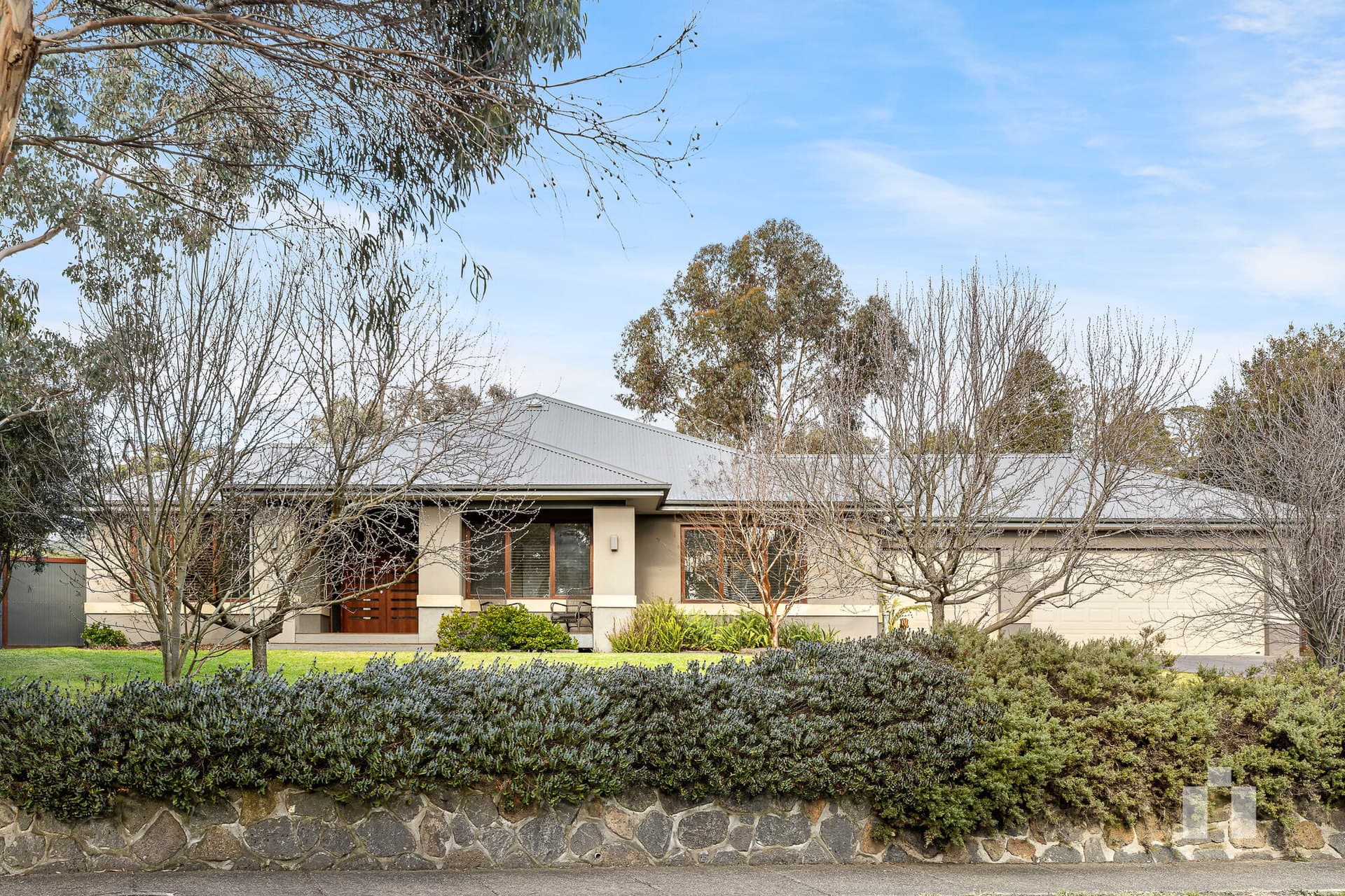 102 Brookwood Avenue, Doreen - Thumbnail 2