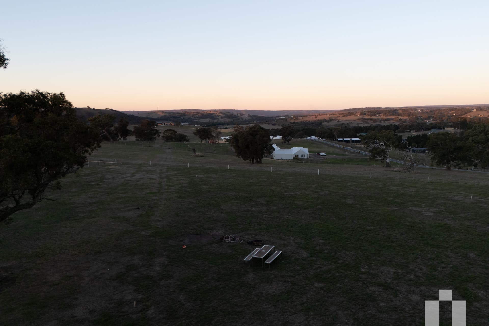 13 Sir Leo Curtis Drive, Wandong - Thumbnail 7